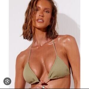 NWT Pretty Little Thing Sage Green Triangle Bikini Top